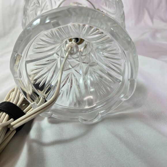 Boudoir Cut Glass Crystal Brass Night Light Dresser Lamp Vintage 11" Pinwheel - Picture 9 of 16